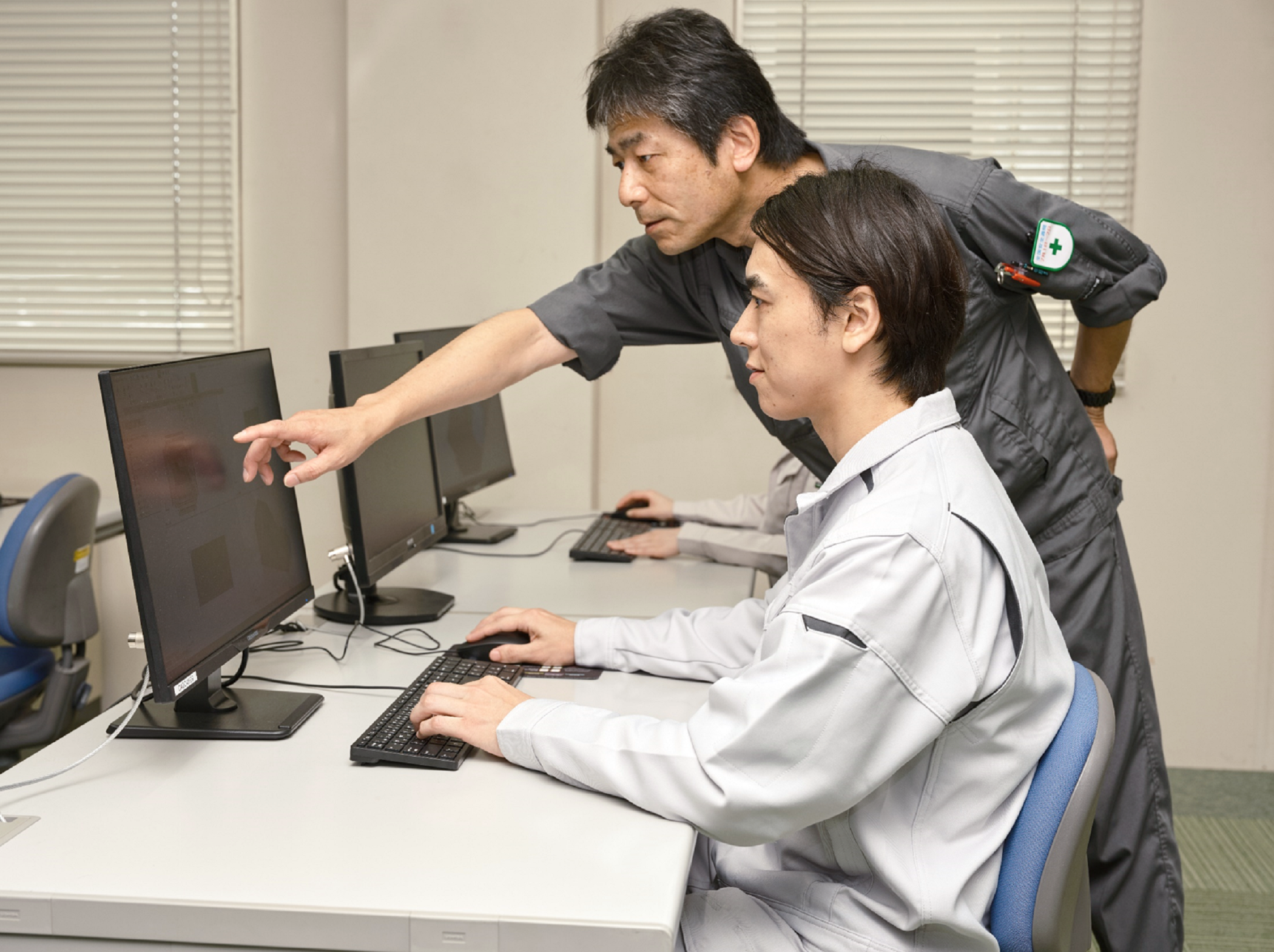 訓練内容１　機械製図基本作業のイメージ写真