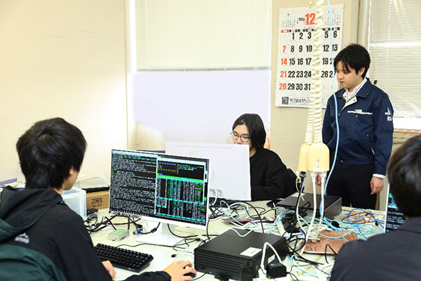 電子情報技術科