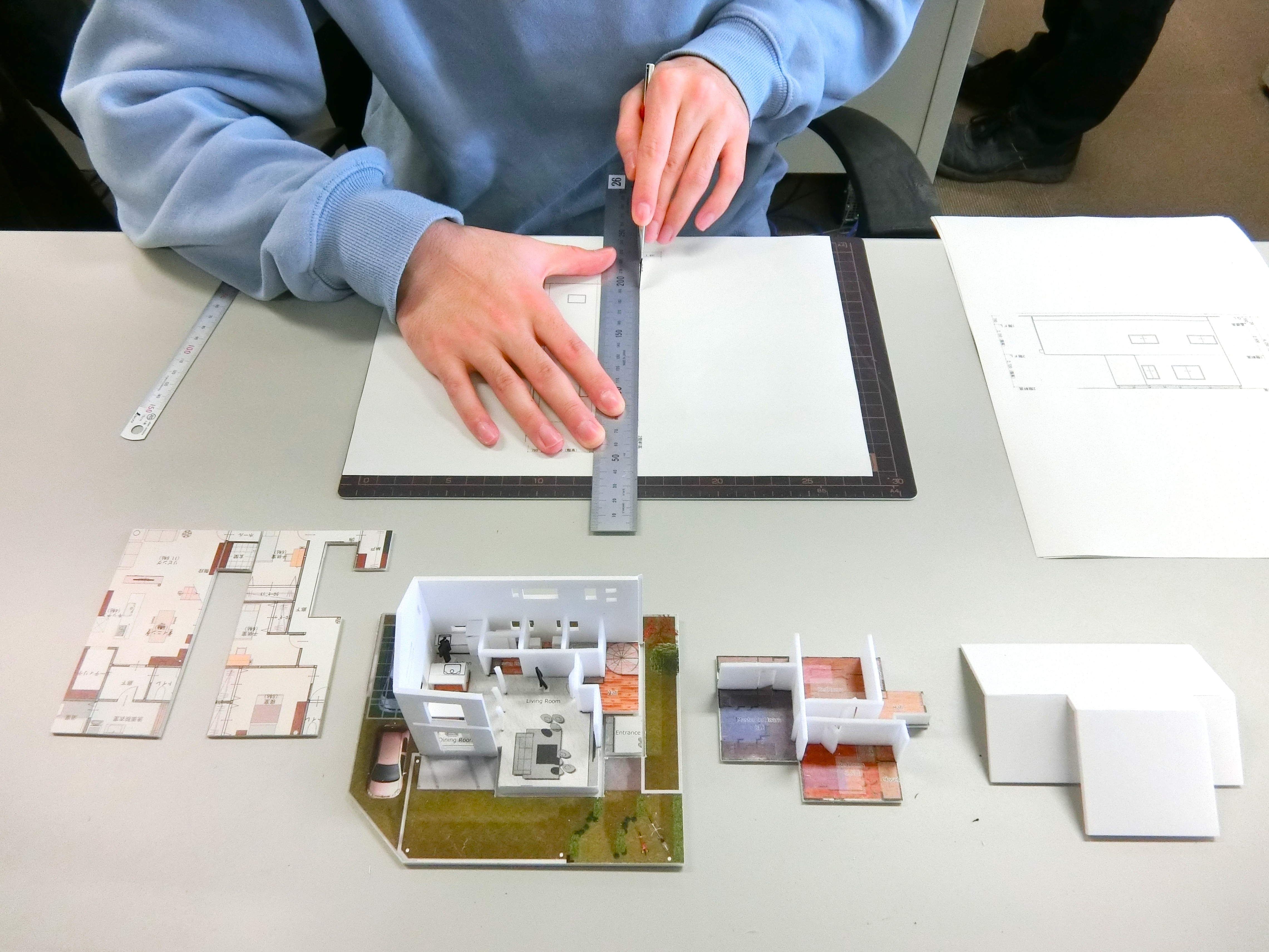 住宅模型の製作