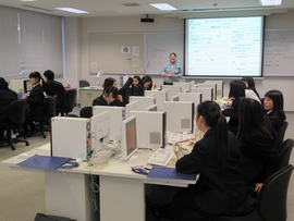 兵庫県立神戸商業高等学校の生徒さんに｢輸入業務模擬授業｣を実施