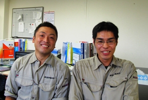 安田社長（左）と栁澤さん（右）