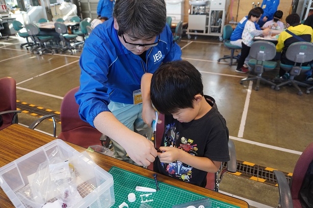 ダイナモライト作成風景