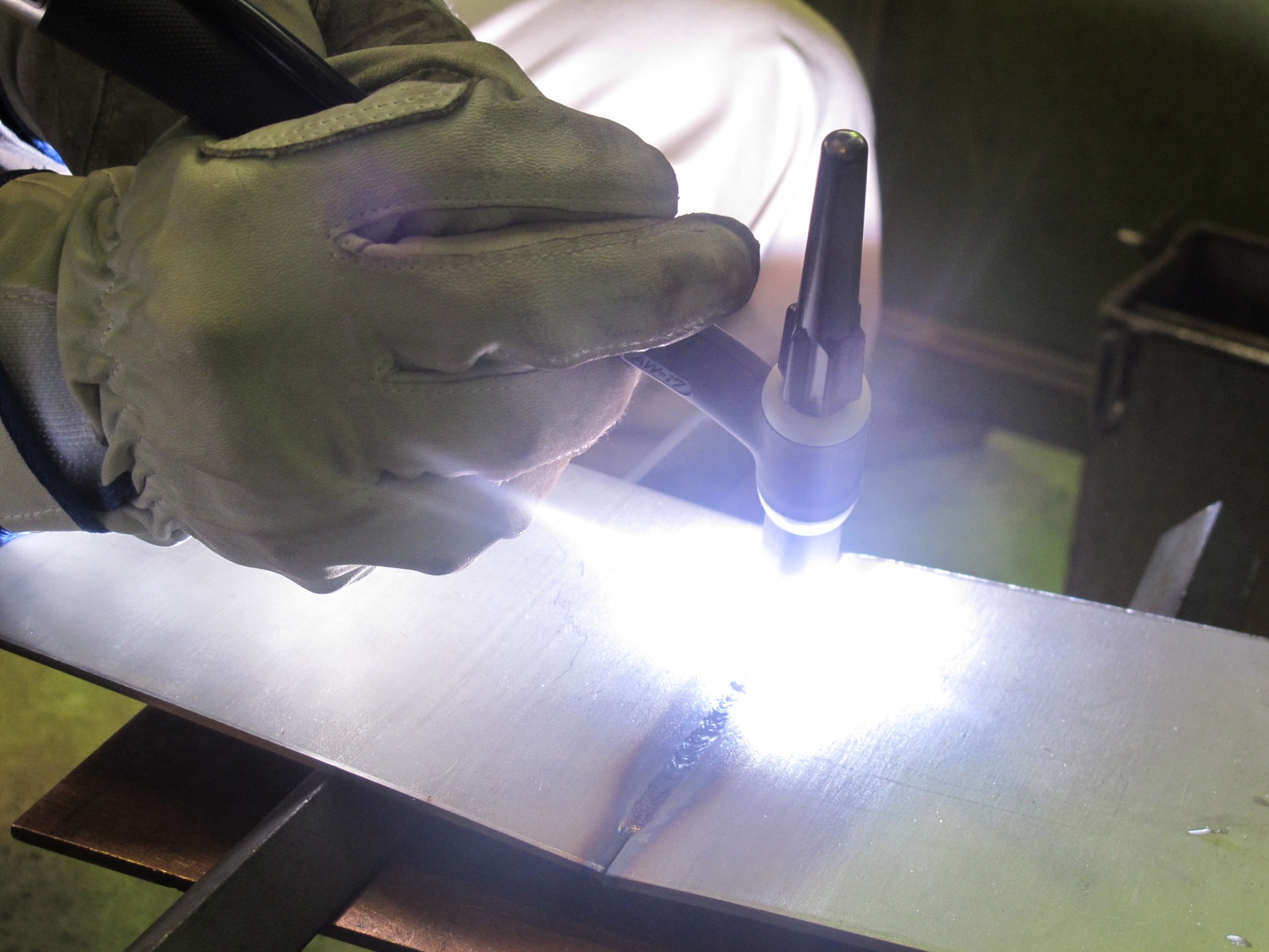 ステンレス溶接実習風景