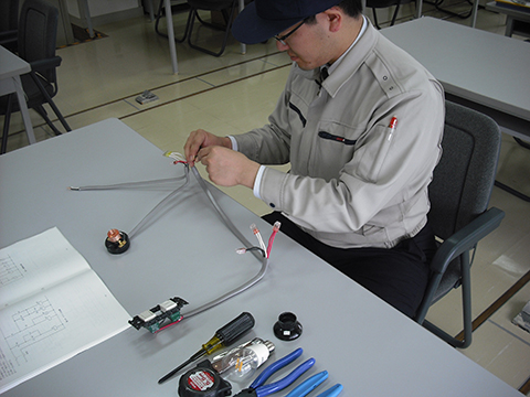 釧路,電気工事,電気工事士,電気工事士2種,資格,就職,職業訓練