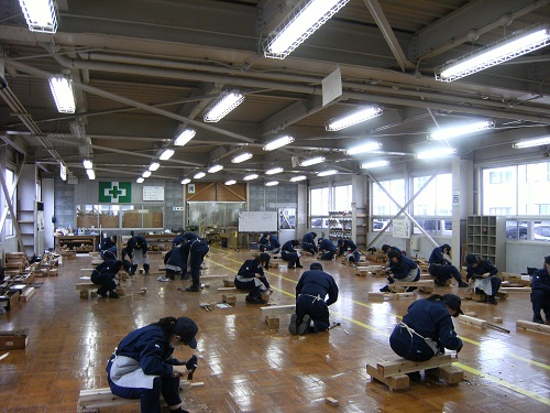 構造部材施工技術と外装施工（木造住宅の組み立て方）