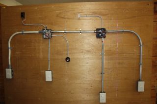 一般用電気設備工事作業