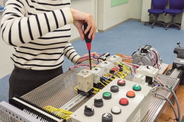 有接点シーケンス制御