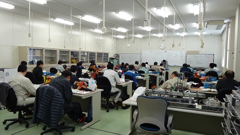 電気論理・法令