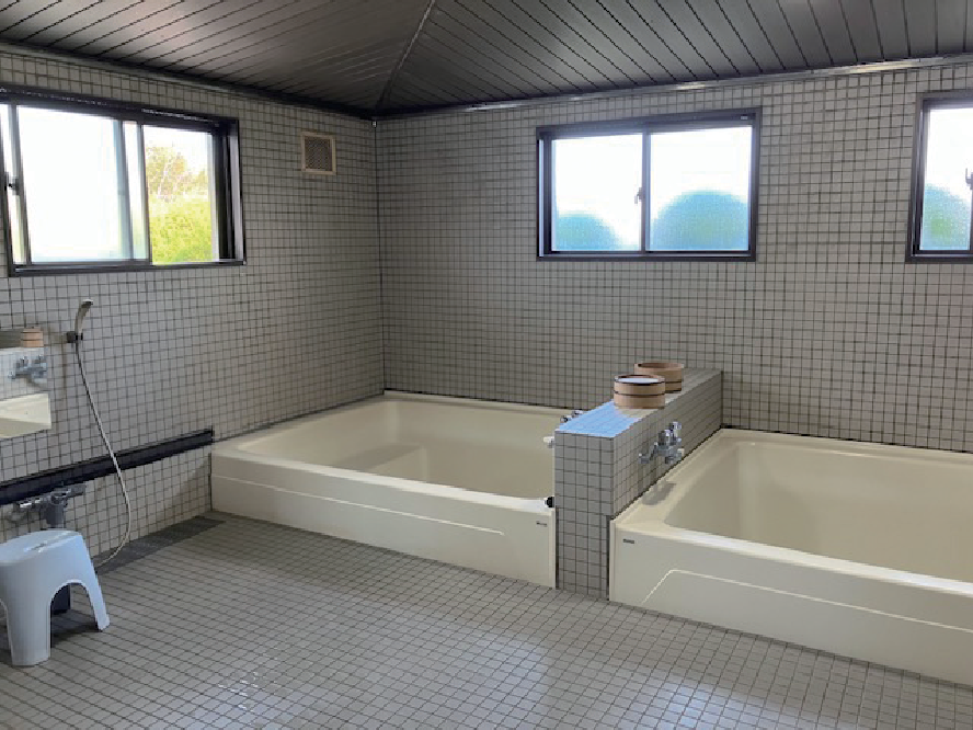 男子寮風呂（共同）