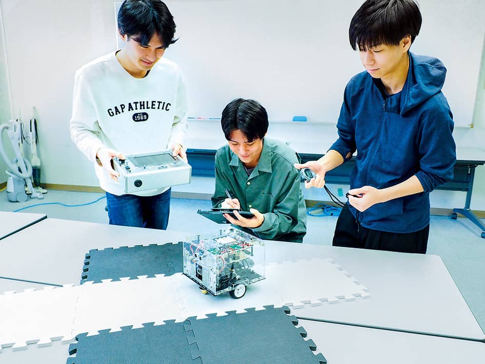 遠隔操作ロボットによる映像調査システムの開発