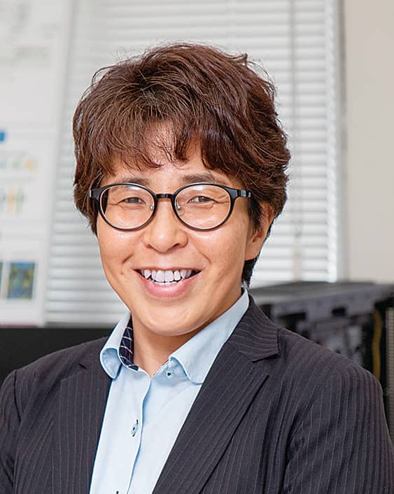 電子情報技術科 小出久美子先生