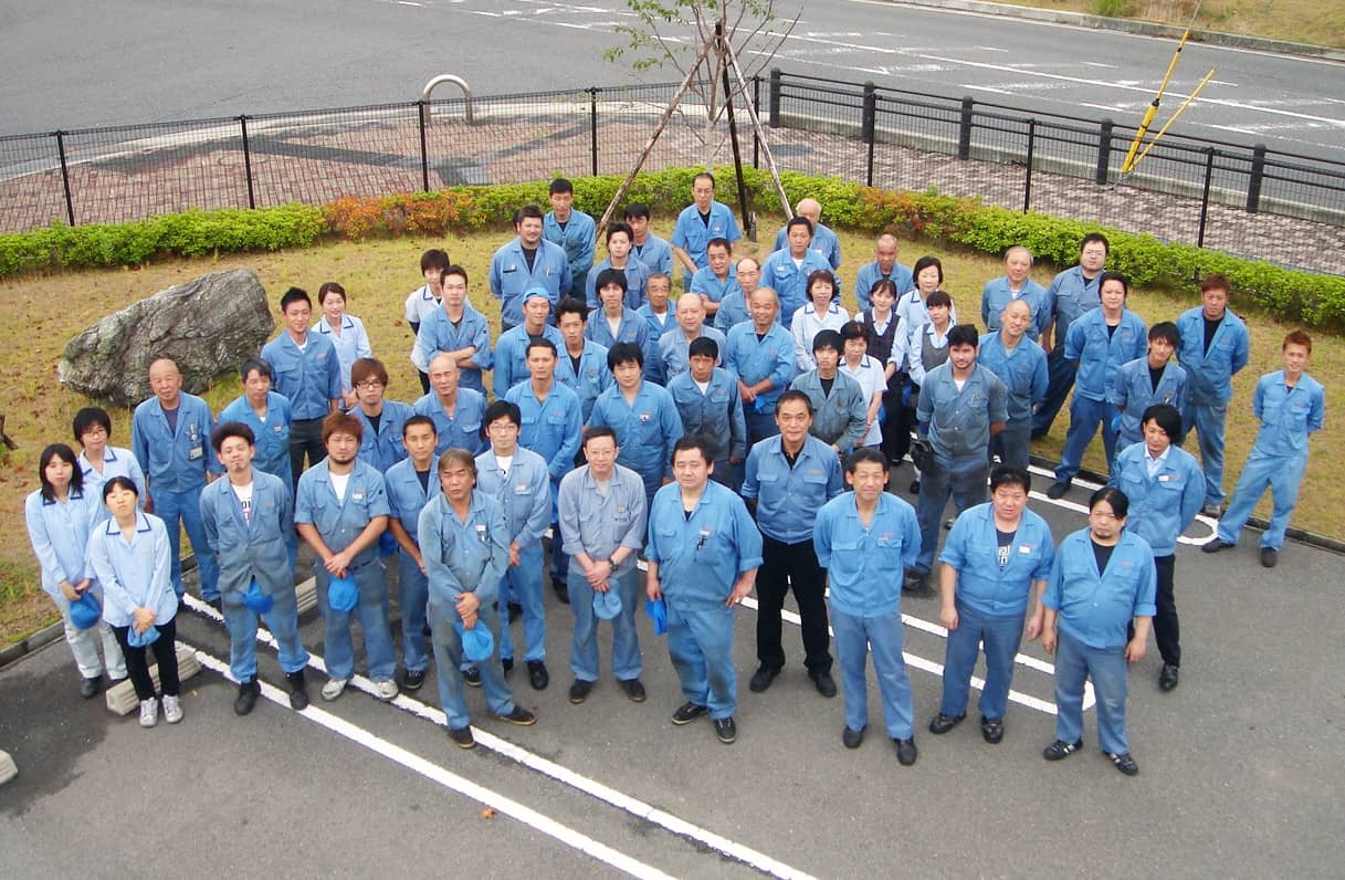 株式会社樽井鉄工所社員の集合写真