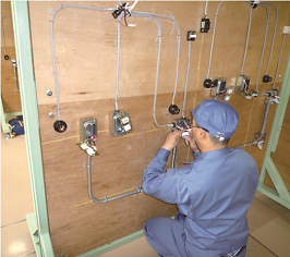 電気に関する知識と電気配線工事