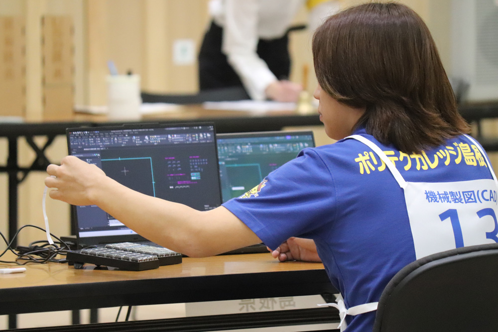 写真：競技会に出場している学生