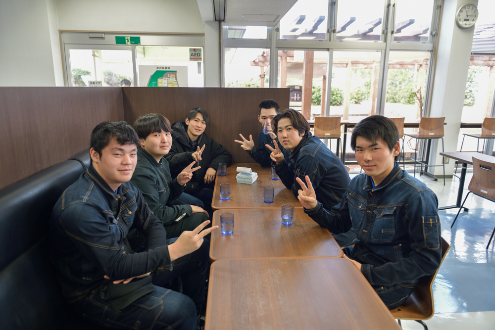 写真：生産機械技術科の在校生のみなさん