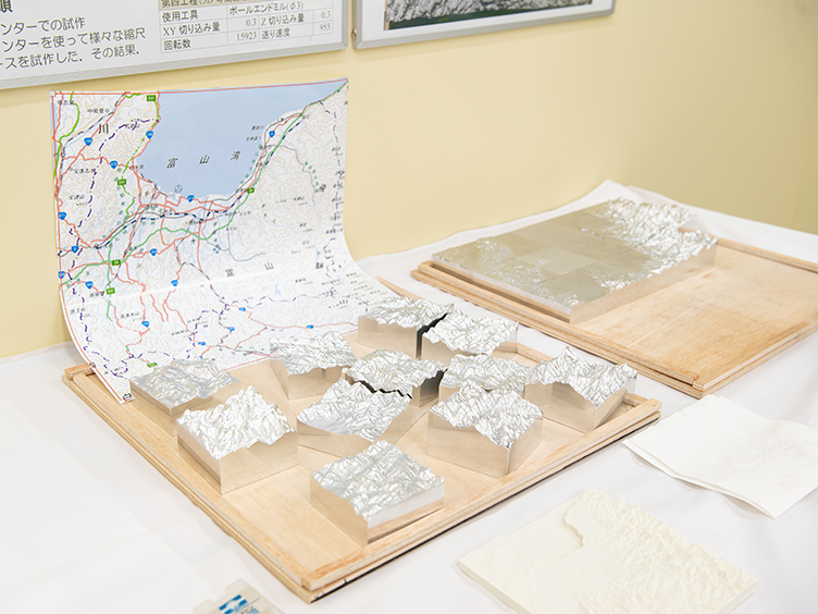 金属製富山県地形モデルの制作