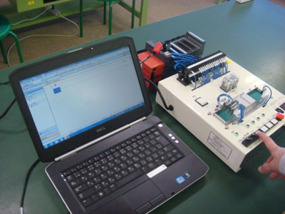 体験学習で使う機器一式