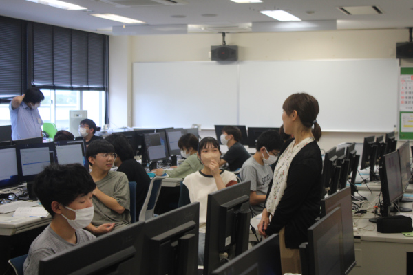高等学校進路指導者向け説明会の写真4