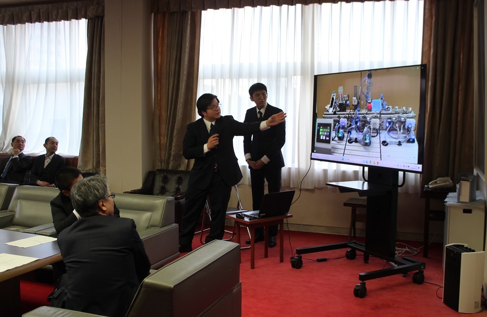 ものづくり青年技能者の全国大会出場等に関する報告会の写真1