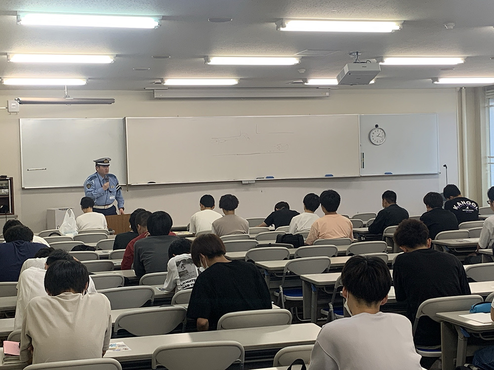交通安全講話の写真2