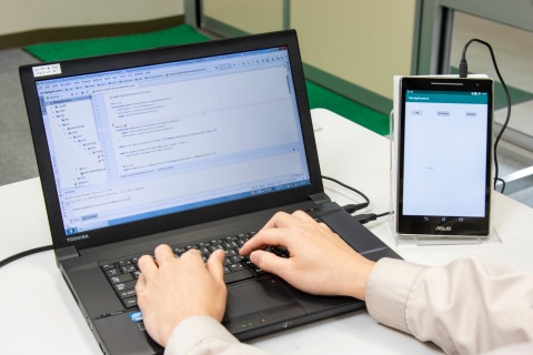 Androidアプリ開発