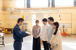 施設見学会の様子